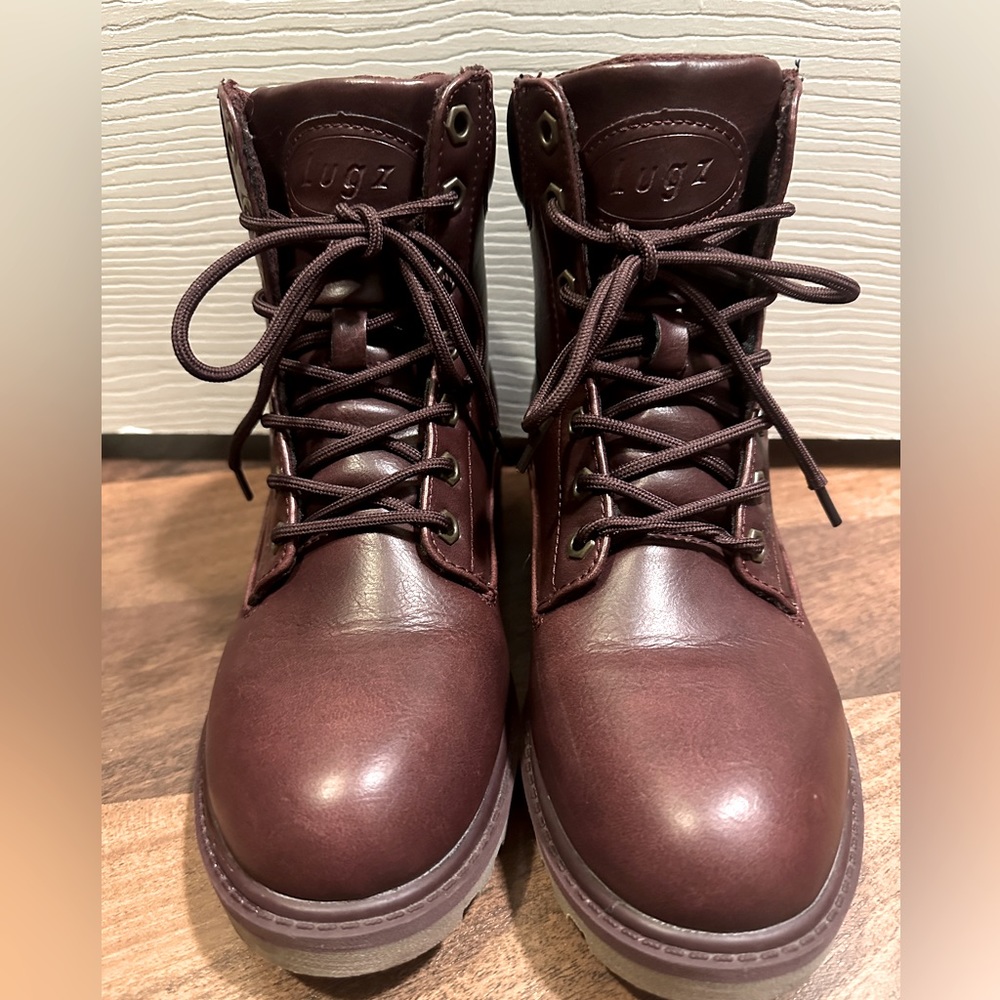 NWOT. LUGZ Empire Hi Water Resistant Lace Up Boot. Size 7.5. - Picture 7 of 12